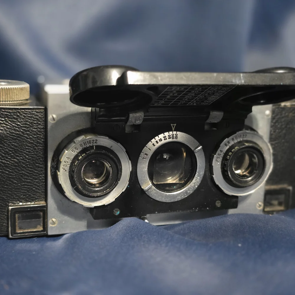 Vintage Stereo Camera in Black